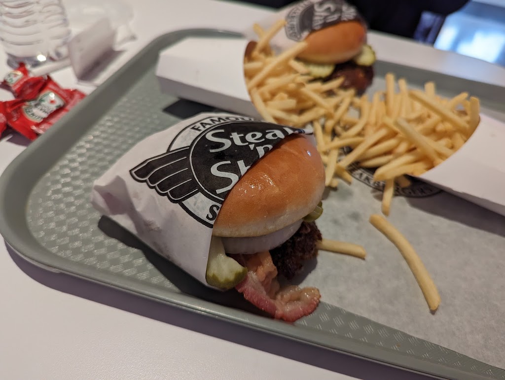 Steak n Shake | OYO Casino Hotel, 115 E Tropicana Ave, Las Vegas, NV 89109, USA | Phone: (702) 739-9000