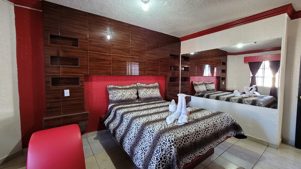 HOTEL SOL | C. Primera 7707, Zona Centro, 22000 Tijuana, B.C., Mexico | Phone: 664 688 3788