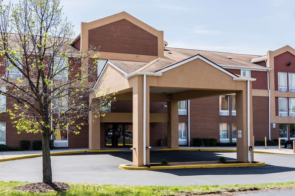 Comfort Inn At Joint Base Andrews | 7979 Malcolm Rd, Clinton, MD 20735, USA | Phone: (301) 856-5200