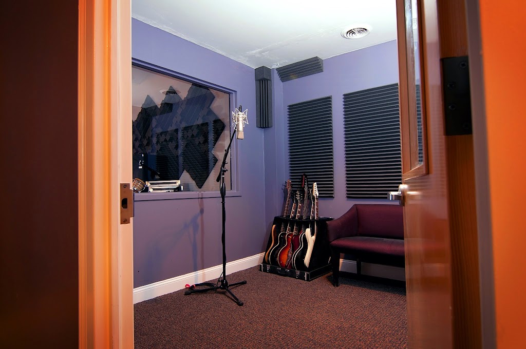 Blue Light Digital Sound | 34 Mill St, Mt Holly, NJ 08060, USA | Phone: (609) 310-3997