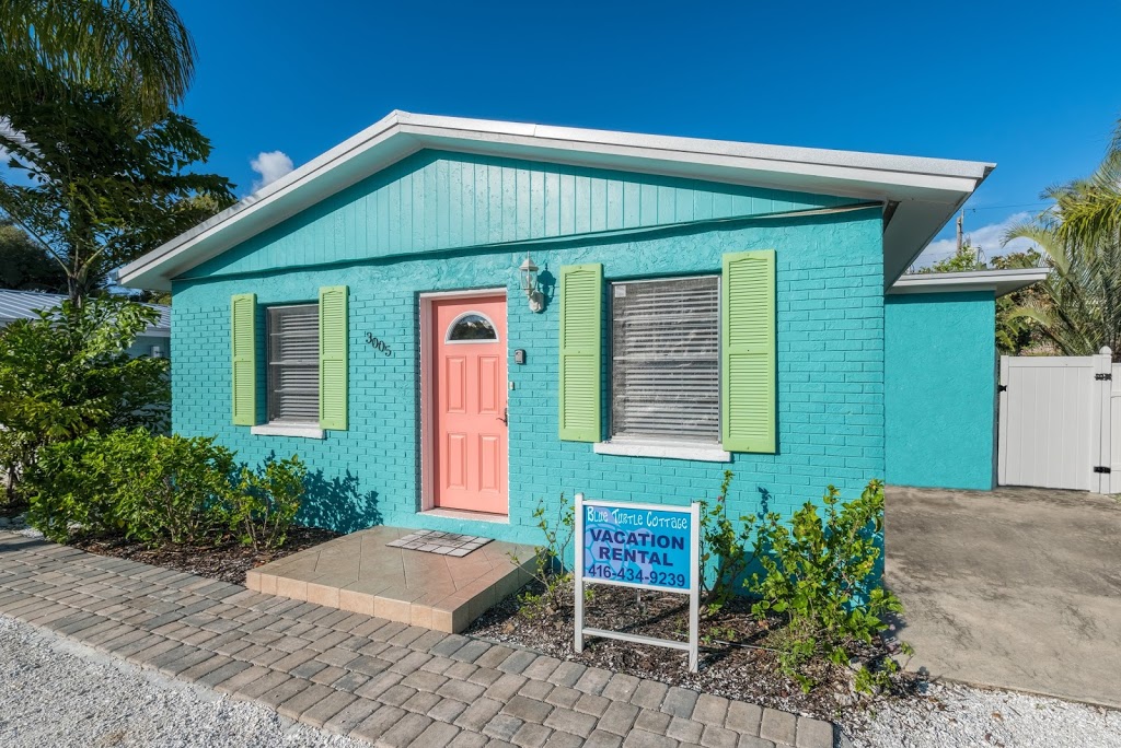 Blue Turtle Cottage | 3005 Avenue E, Holmes Beach, FL 34217, USA | Phone: (416) 434-9239