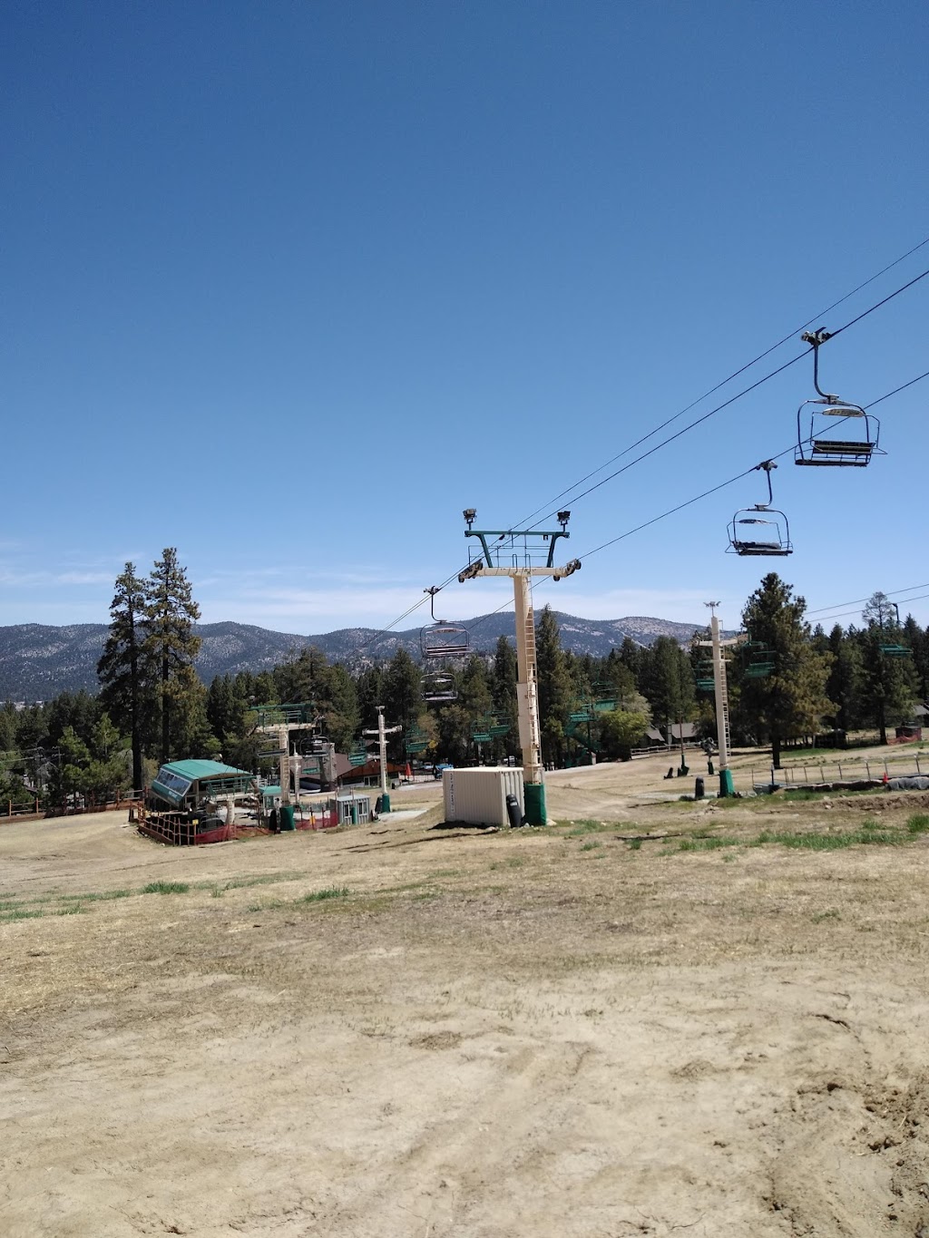 Snow Summit Townhouse Rentals & Sales | 861 Thrush Dr #44, Big Bear Lake, CA 92315, USA | Phone: (909) 866-2223