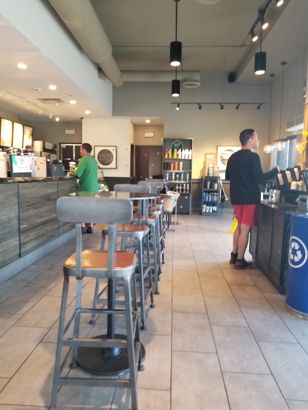 Starbucks | 5790 Malden Rd, Windsor, ON N9H 1S4, Canada | Phone: (519) 566-0576