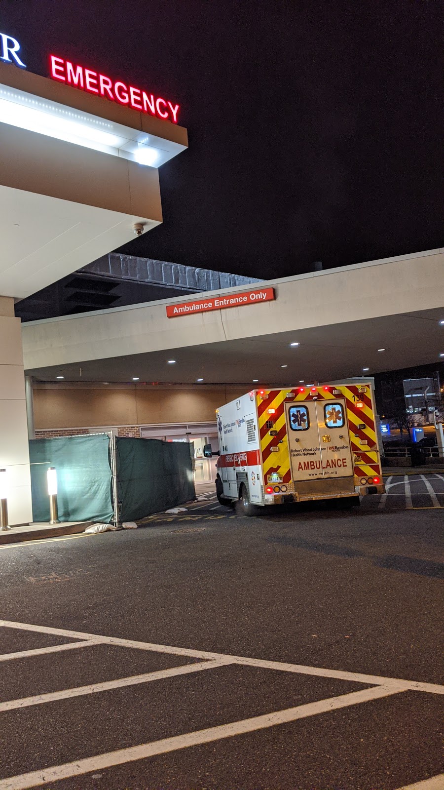 Saint Barnabas Medical Center: Emergency Room | 94 Old Short Hills Rd, Livingston, NJ 07039, USA | Phone: (973) 322-5180