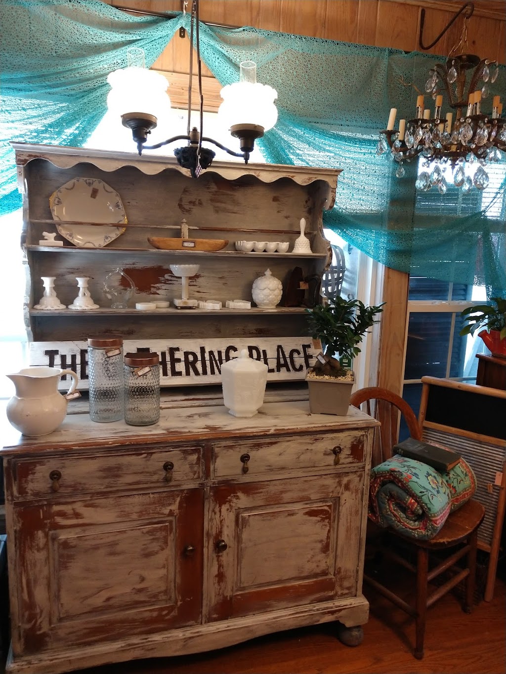 Simply Vintage Antiques | 13751 Lebanon Rd, Mt. Juliet, TN 37122, USA | Phone: (615) 944-4669