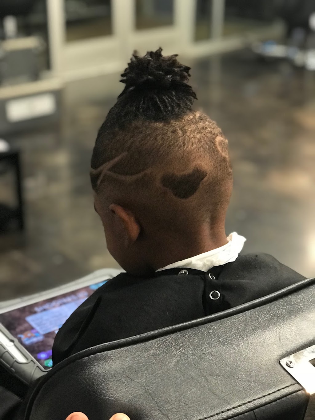 Elevations Barbershop | 5701 Texas 121 Inside Salon Boutique, Suite 129, The Colony, TX 75056, USA | Phone: (702) 287-5900