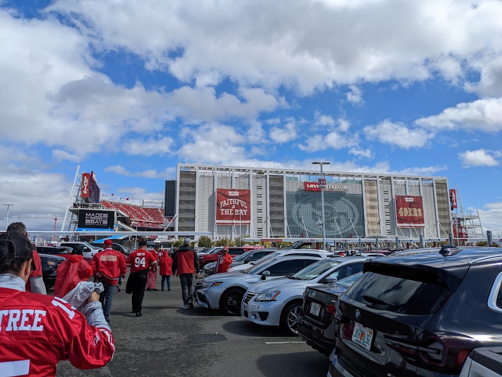 Red Lot 1, Levis Stadium | Tasman Dr, Santa Clara, CA 95054, USA | Phone: (408) 673-2100