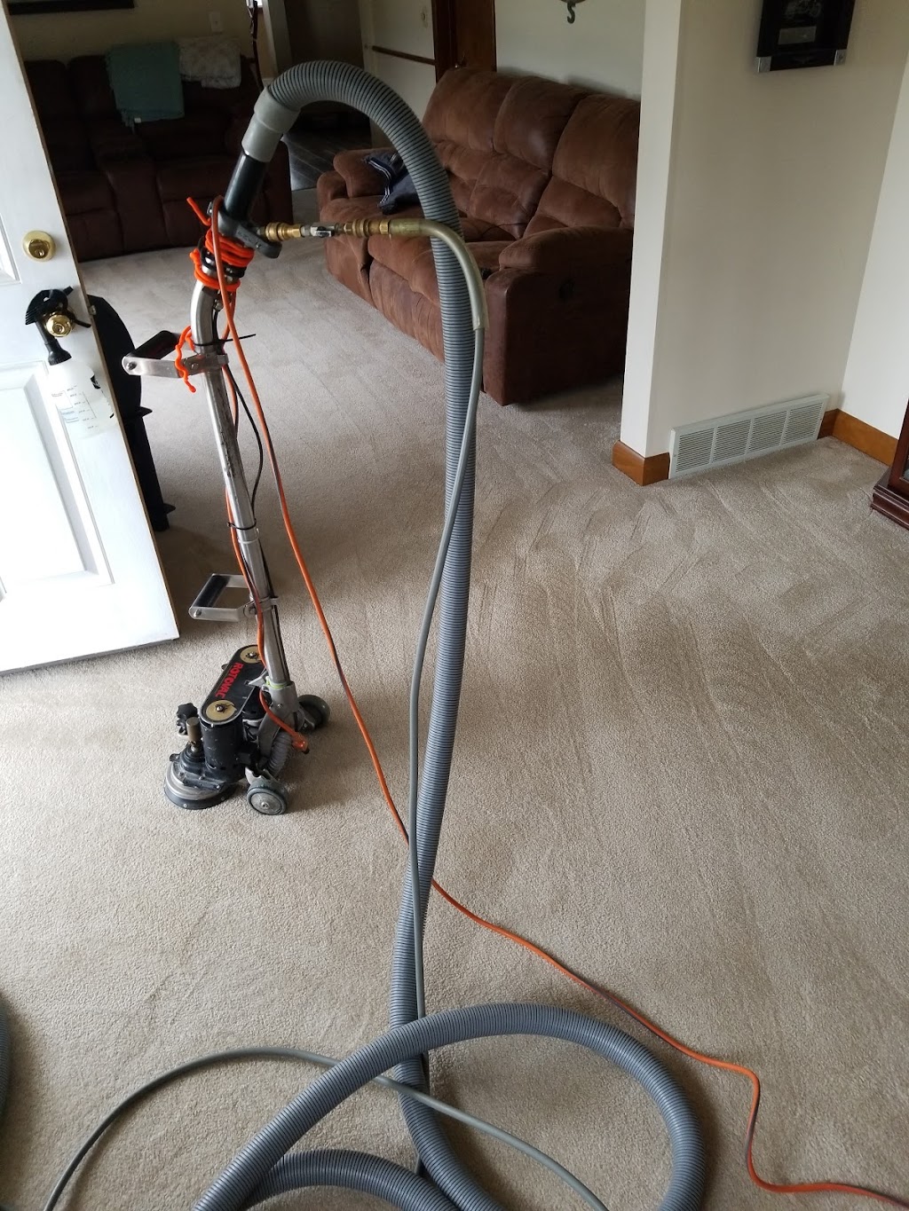 AAA Carpet Cleaning Omaha and Water Damage Restoration | 6120 N 68th St, Omaha, NE 68104, USA | Phone: (402) 510-8579