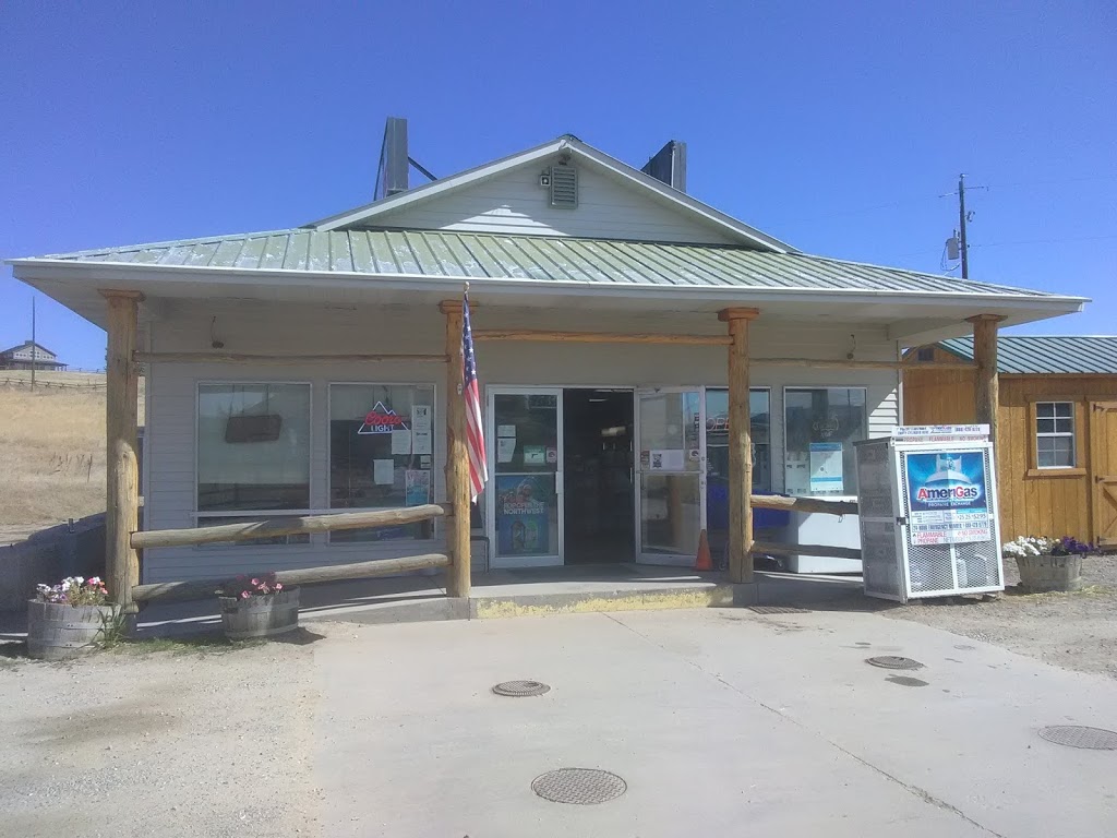 Montour Country Store | 9200 ID-52, Horseshoe Bend, ID 83629, USA | Phone: (208) 584-3777