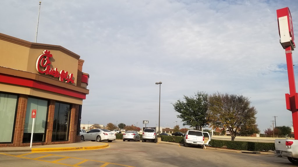 Chick-fil-A | 1105 N Burleson Blvd, Burleson, TX 76028, USA | Phone: (817) 447-4552