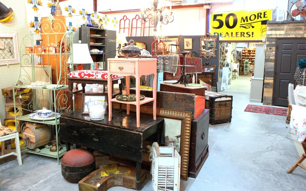 Chelsea Antique Mall | 14569 US-280, Chelsea, AL 35043, USA | Phone: (205) 678-2151