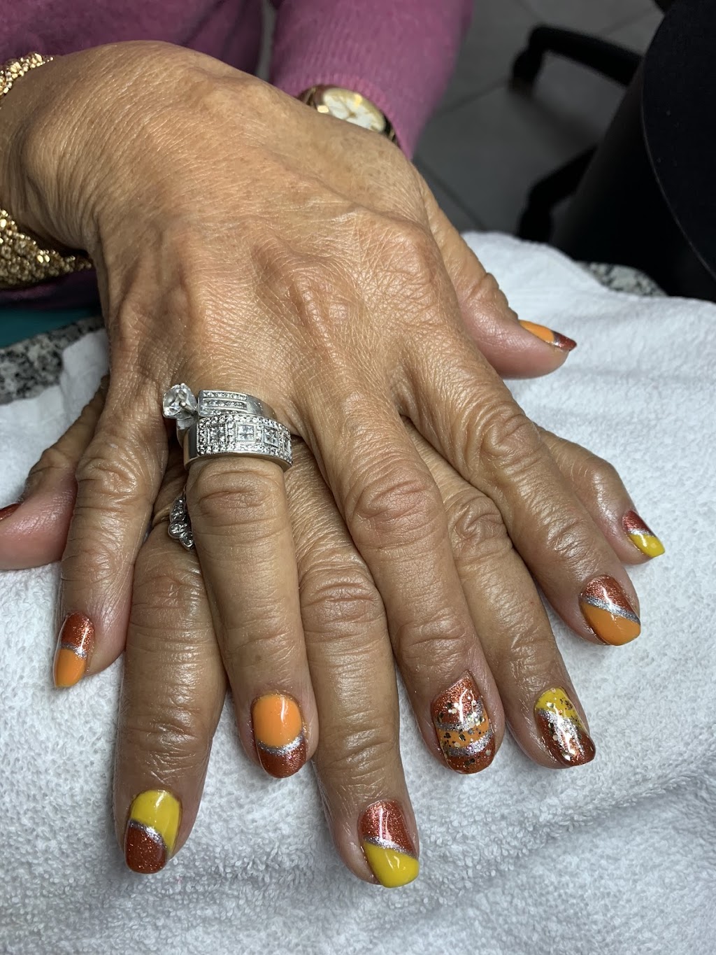 Michelle Hair & Nail Spa | 1008 Westford St, Lowell, MA 01851, USA | Phone: (978) 452-7755