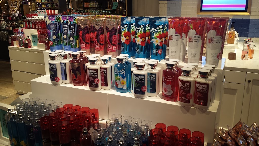 Bath & Body Works | 7021 S Memorial Dr, Tulsa, OK 74133, USA | Phone: (918) 459-6790