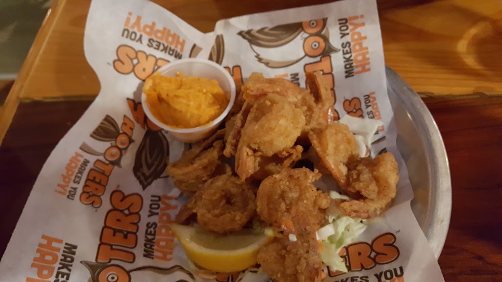 Hooters | 12185 Springfield Pike, Springdale, OH 45246, USA | Phone: (513) 671-2772