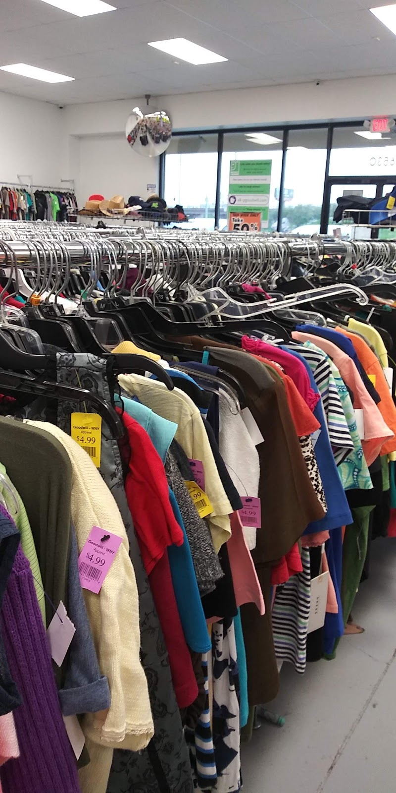 Goodwill Store & Donation Center | 6530 Niagara Falls Blvd, Niagara Falls, NY 14304, USA | Phone: (716) 215-6007