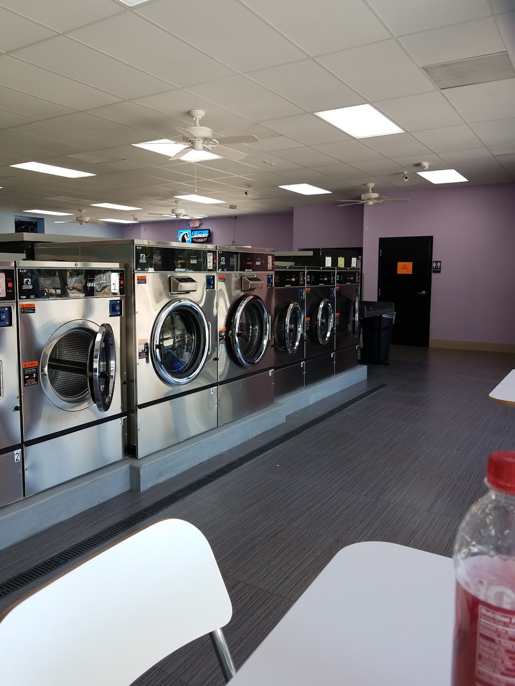 Mega Wash Super Center | 1450 Skipper Rd, Tampa, FL 33613, USA | Phone: (813) 304-2716