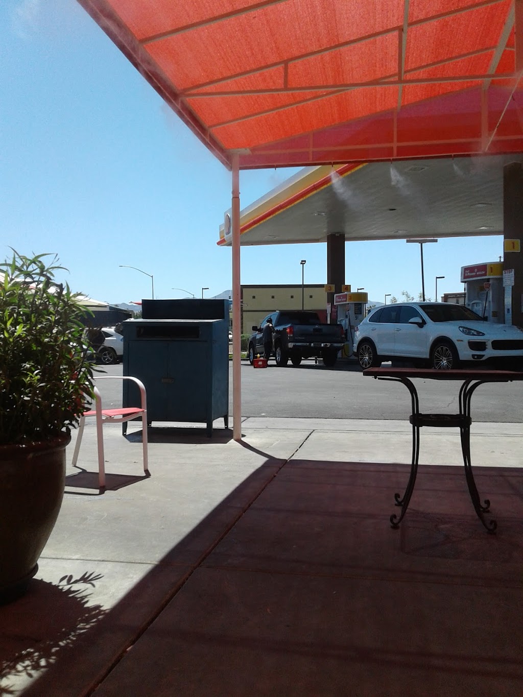 Americas Car Care - Shell | 1797 E Cactus Ave, Las Vegas, NV 89183, USA | Phone: (702) 897-2179