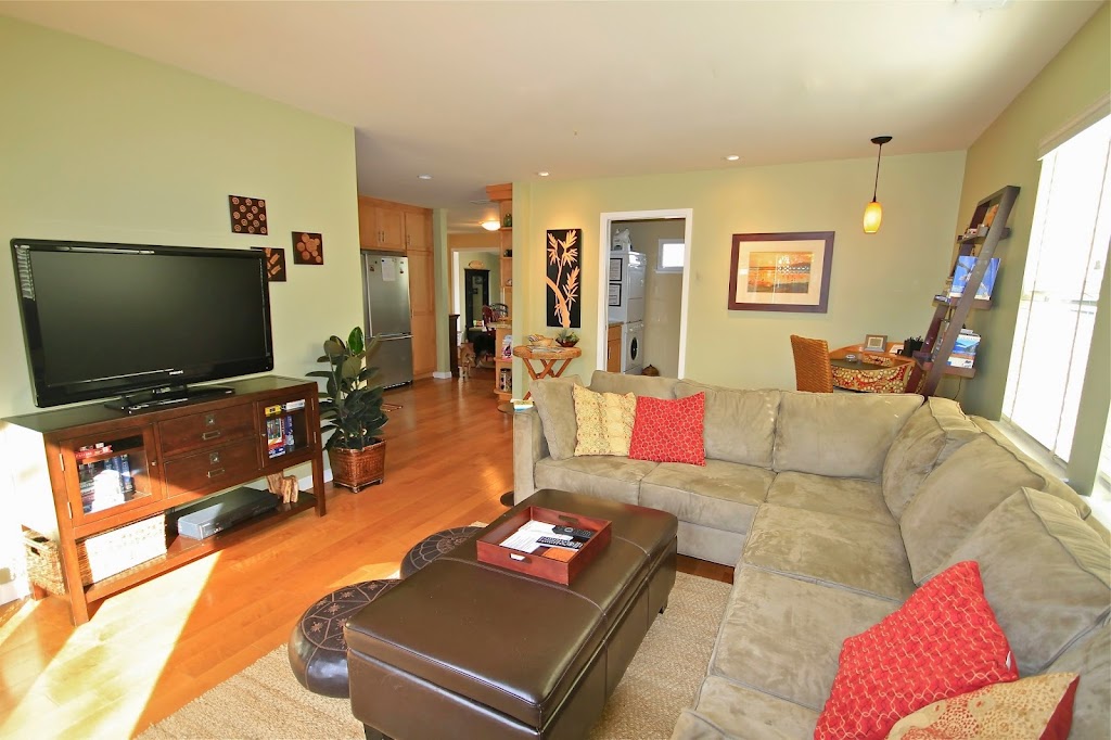 Beach Lovers Retreat - Vacation Rental Home | 331 26th Ave, Santa Cruz, CA 95062, USA | Phone: (408) 391-8578