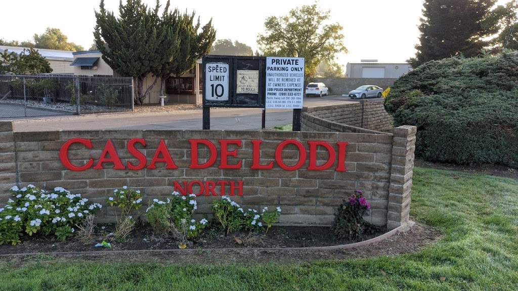 Casa De Lodi Mobile Estates | 812 E Turner Rd, Lodi, CA 95240, USA | Phone: (209) 369-7855