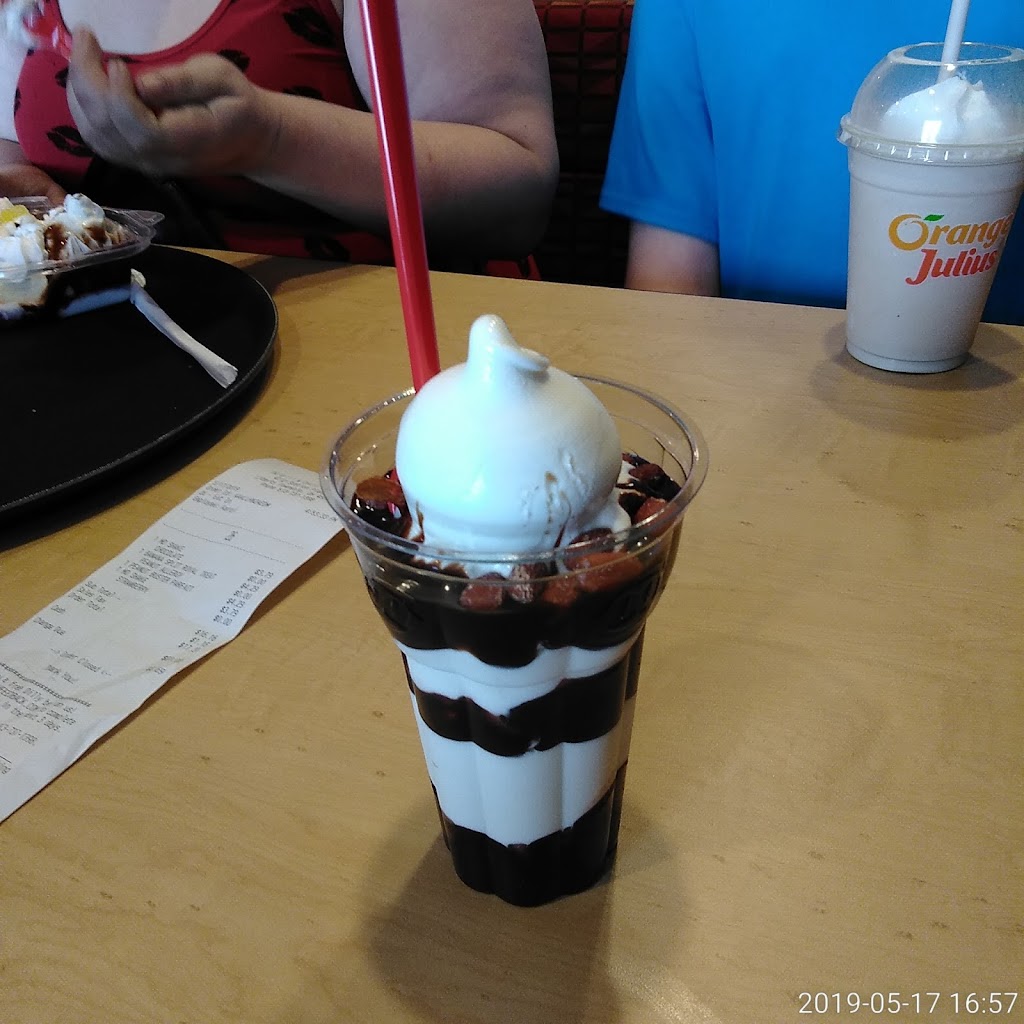 Dairy Queen Grill & Chill | 4712 Hamilton Middletown Rd, Liberty Township, OH 45011, USA | Phone: (513) 737-1398