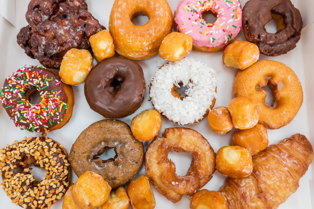 Dough In The Box DONUTS - Marietta | 3184 Austell Rd SW, Marietta, GA 30008, USA | Phone: (770) 436-5155