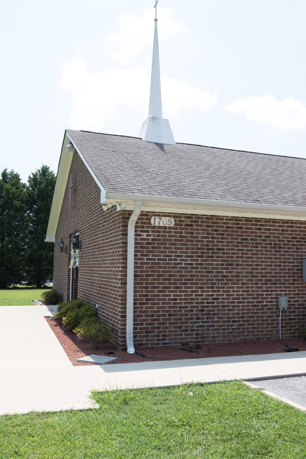 Grace in Willow Spring | 1705 Unity Church Rd, Willow Spring, NC 27592, USA | Phone: (919) 628-7102