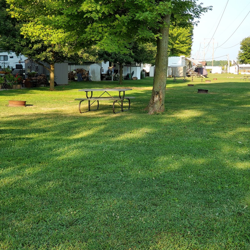 Country Campground | 8664 Yawberg Rd, Whitehouse, OH 43571, USA | Phone: (419) 265-7945