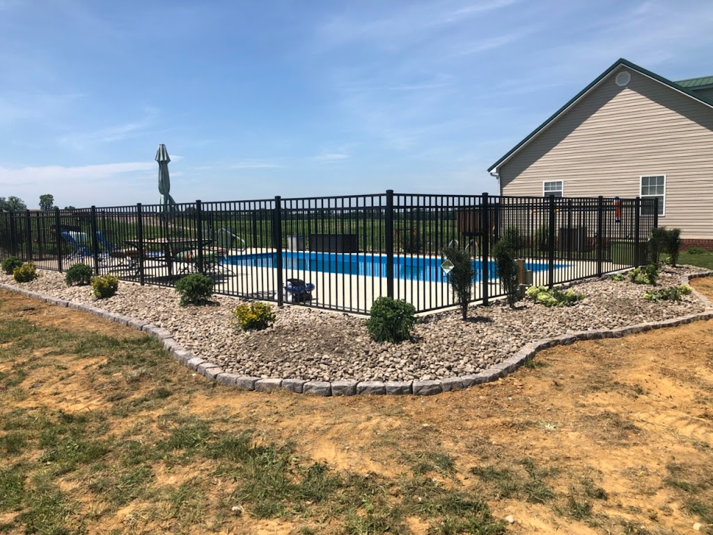 Custom Fence and Roofing, LLC | 250 Ascot Ave, Winchester, KY 40391, USA | Phone: (859) 221-5797