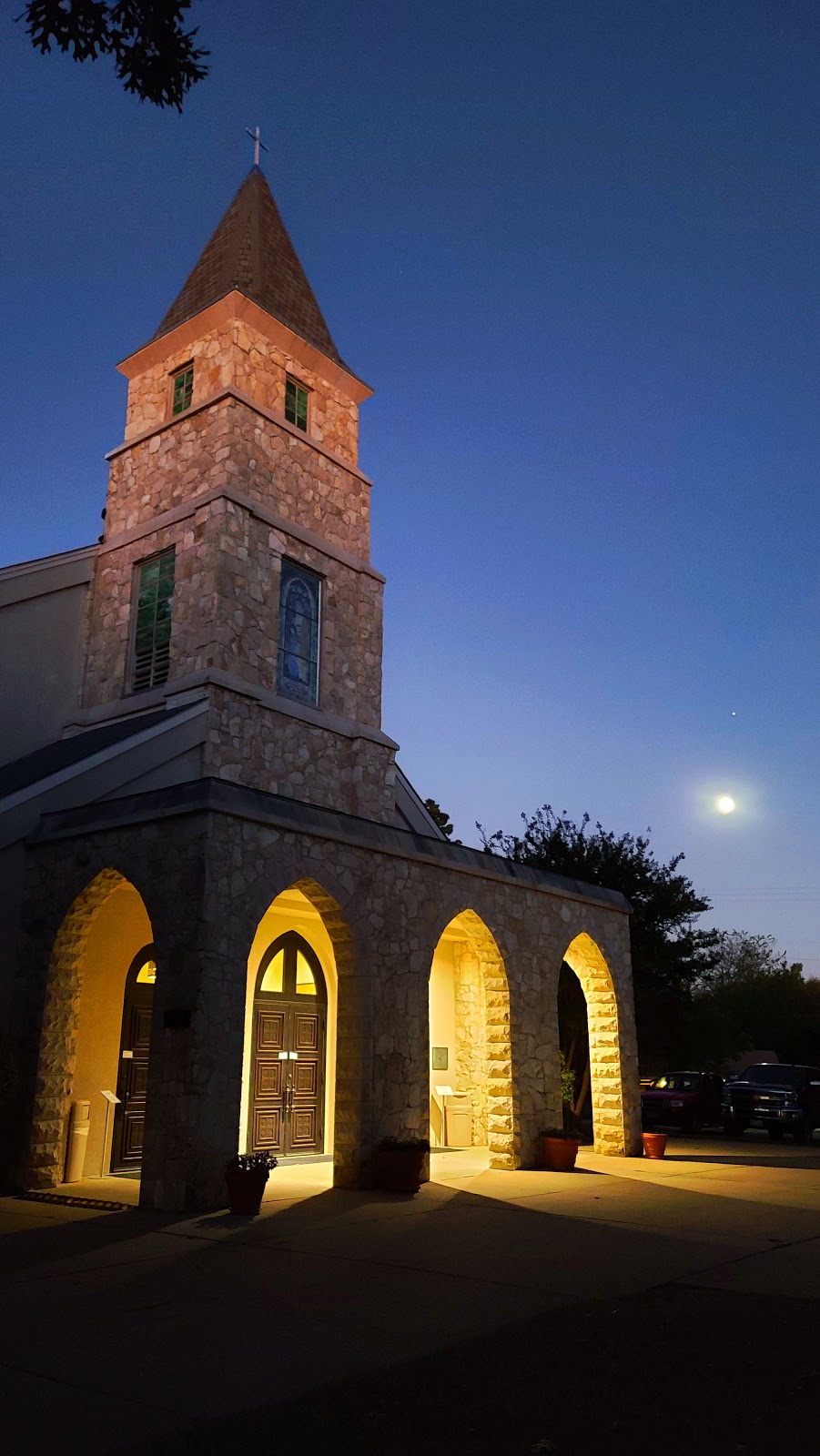 St Ann Catholic Church | 806 N Washington St, Kaufman, TX 75142, USA | Phone: (972) 962-3247