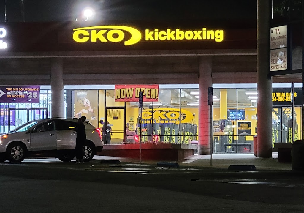 CKO Kickboxing South Bay | 4415 Redondo Beach Blvd, Lawndale, CA 90260, USA | Phone: (424) 256-8224