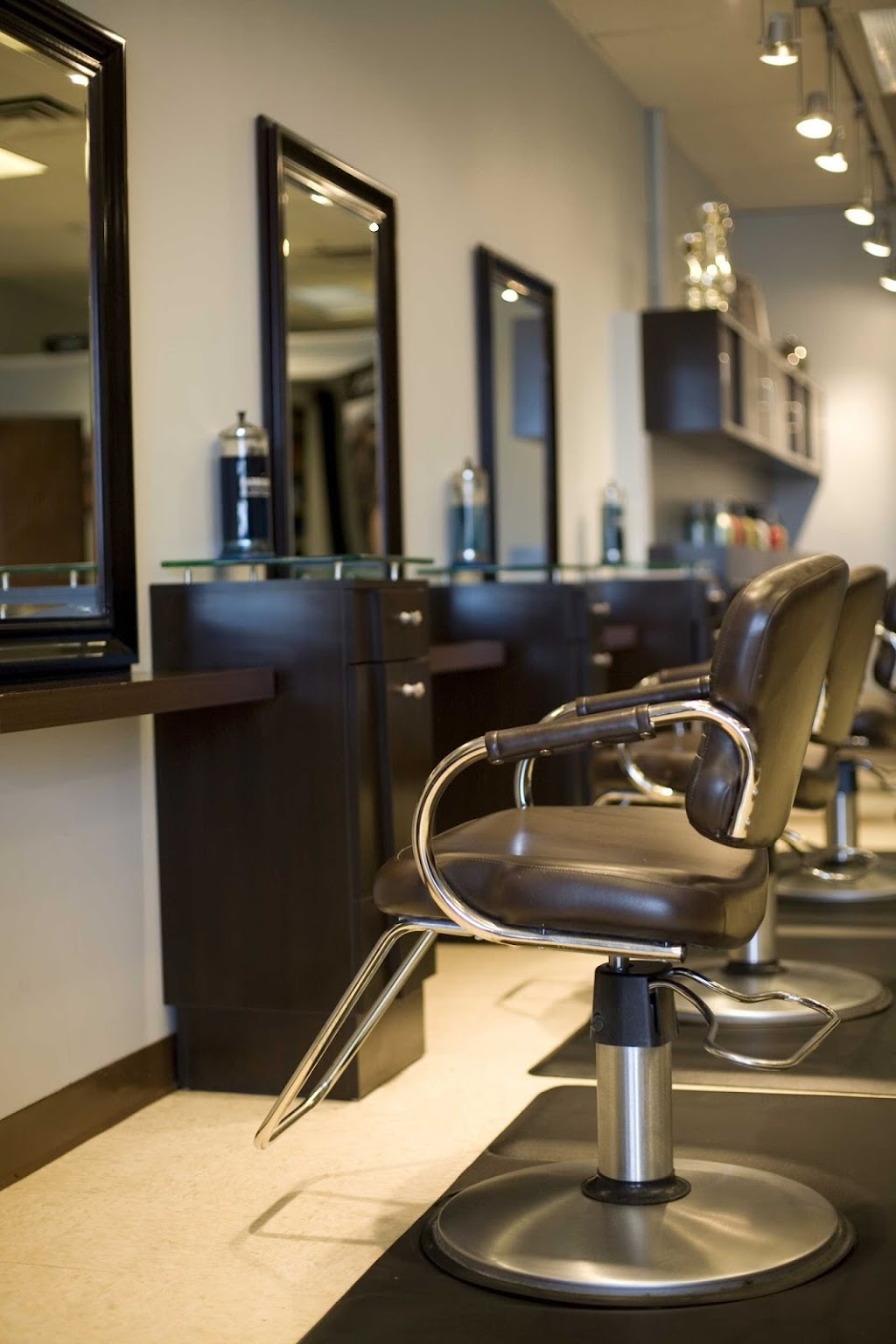 Carl Michael Salon North Reading | 25 Main St, North Reading, MA 01864, USA | Phone: (781) 245-9700