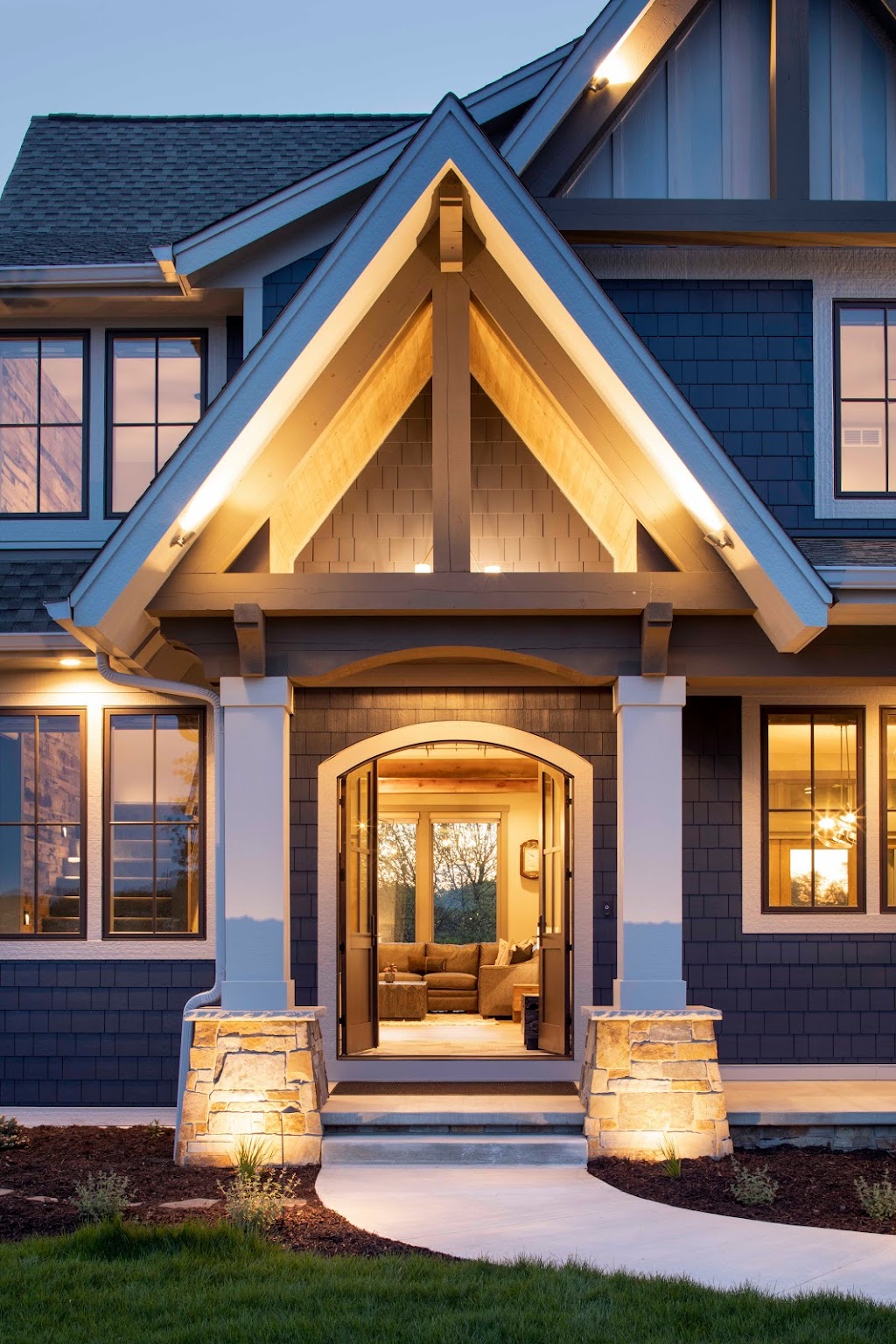 Exteriors by Highmark | 8720 Eagle Creek Pkwy, Savage, MN 55378, USA | Phone: (952) 641-6086
