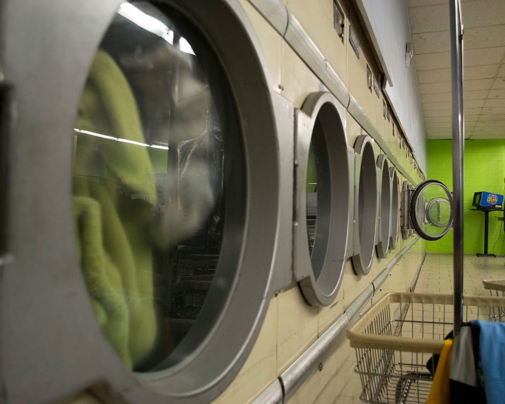 Mitchell Laundry | 5523 Maryville Rd, Granite City, IL 62040, USA | Phone: (618) 406-4479
