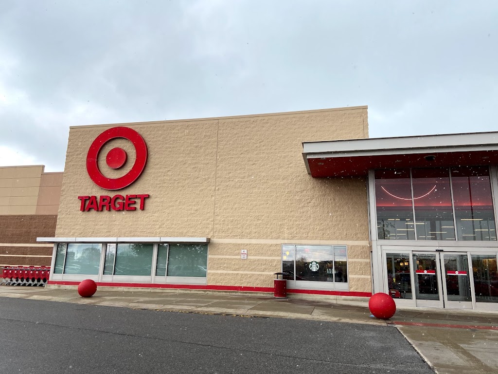 Target | 1102 S Thomas Rd, Fort Wayne, IN 46804, USA | Phone: (260) 434-4580