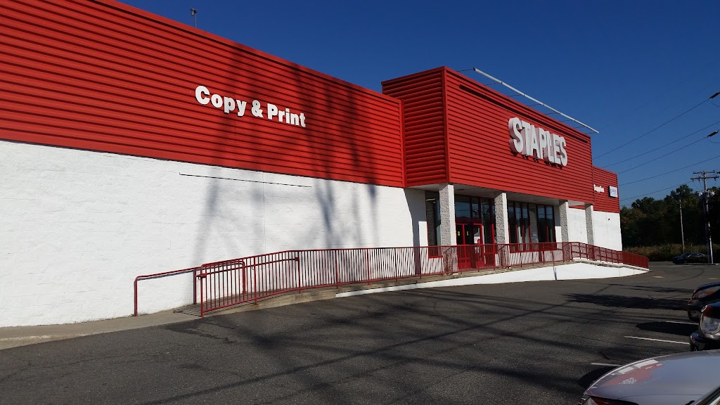 Staples | 506 W Mt Pleasant Ave, Livingston, NJ 07039, USA | Phone: (973) 740-0096