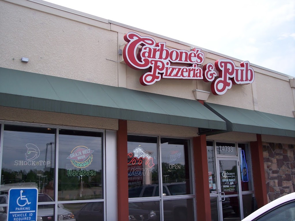 Carbones Pizzeria | 5988 N Osgood Ave, Stillwater, MN 55082, USA | Phone: (651) 439-0004