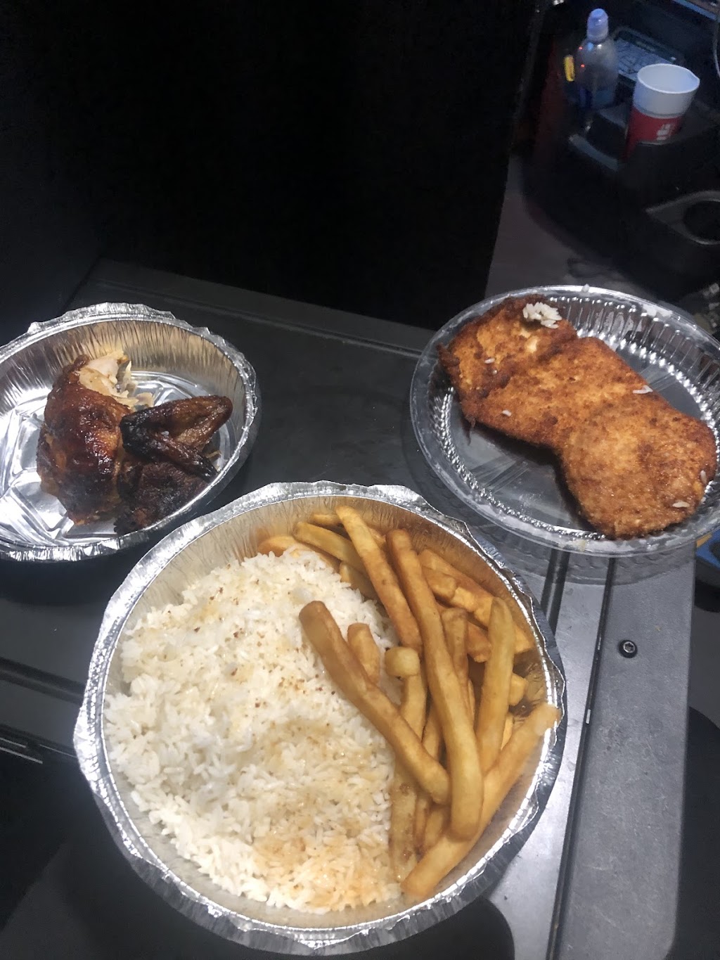Andrea’s Chicken | 5627 61st St, Queens, NY 11378, USA | Phone: (718) 326-0103
