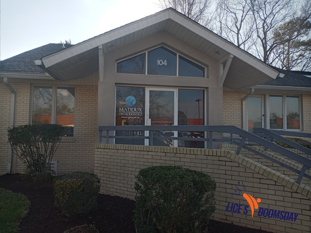 Maddux Orthodontics | 351 Edwin Dr #104, Virginia Beach, VA 23462, USA | Phone: (757) 499-3530