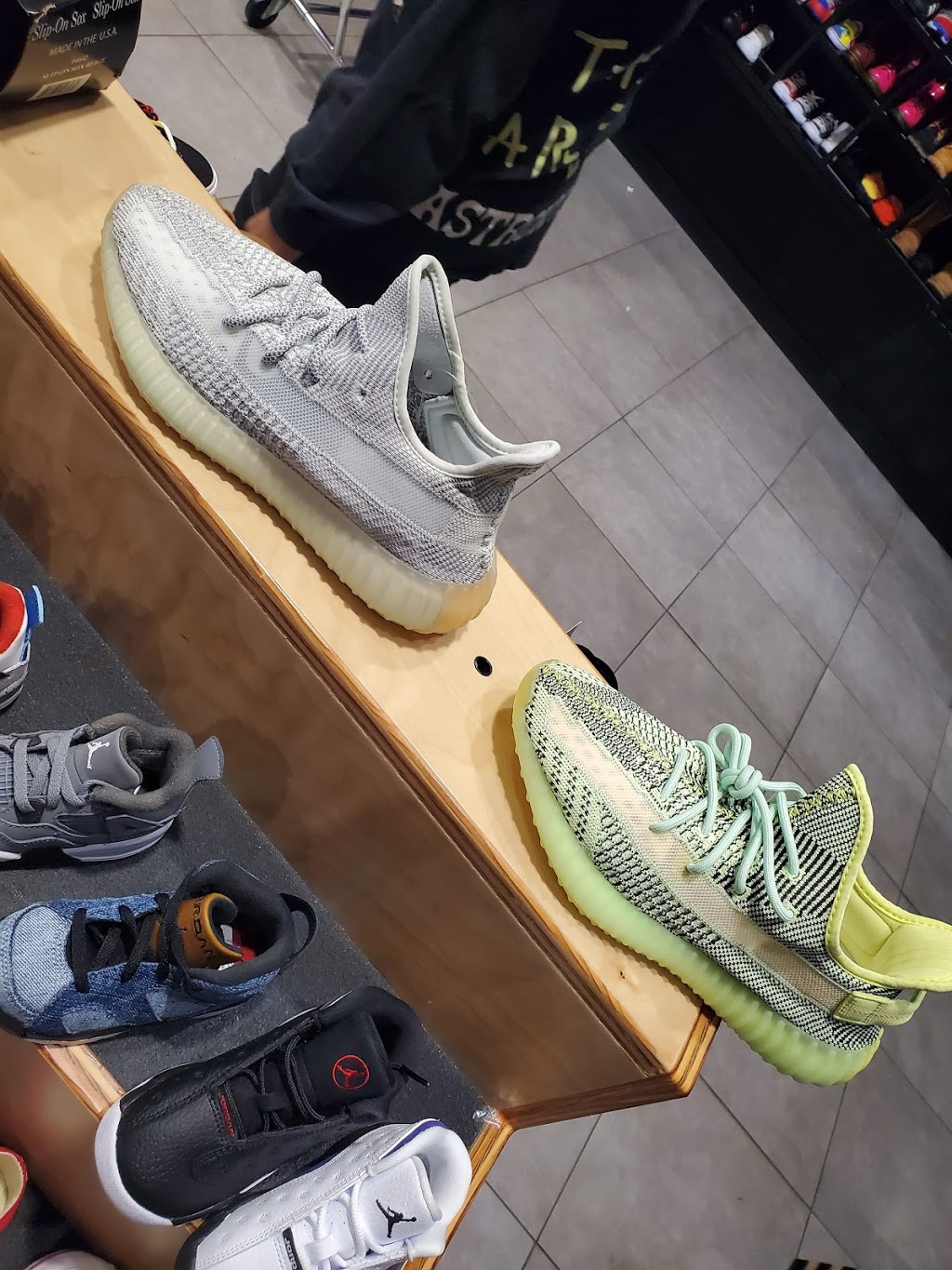 Footaction | 22 E 14th St, New York, NY 10003, USA | Phone: (212) 627-6418