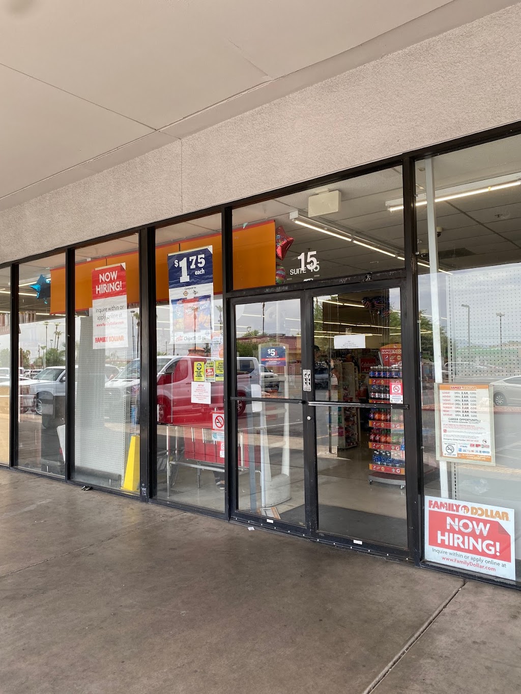 Family Dollar | 6544 W Thomas Rd Ste 15, Phoenix, AZ 85033, USA | Phone: (602) 606-1454