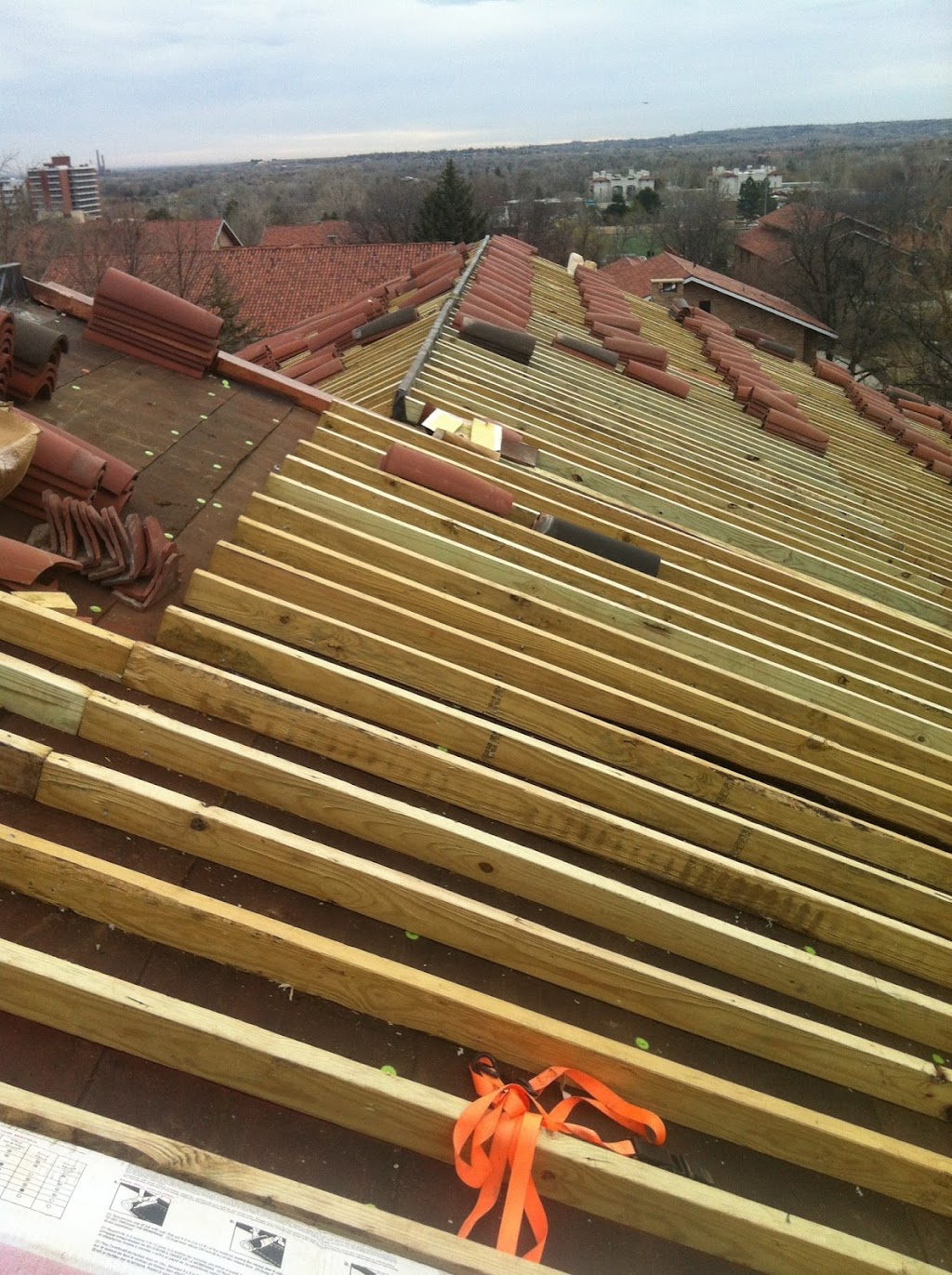 Rivera Roofing INC | 6275 W Ohio Ave, Lakewood, CO 80226, USA | Phone: (303) 437-5915