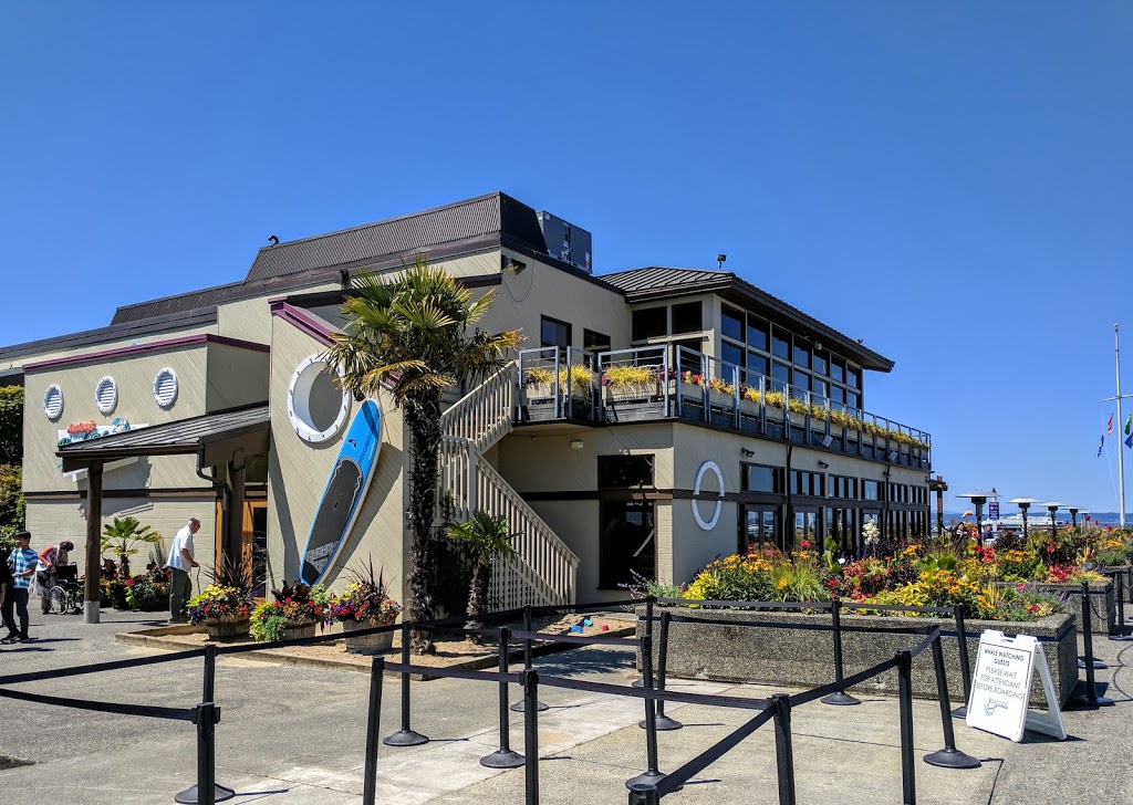 Anthonys Beach Cafe | 456 Admiral Way, Edmonds, WA 98020, USA | Phone: (425) 771-4400