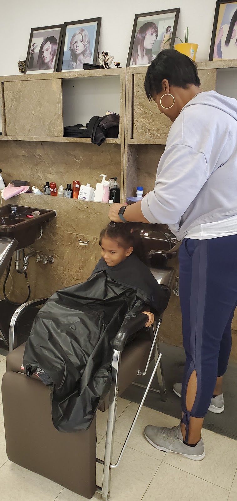 Hair Pin Salon & Barber Shop | 22005 S Avalon Blvd # E, Carson, CA 90745, USA | Phone: (310) 522-0011