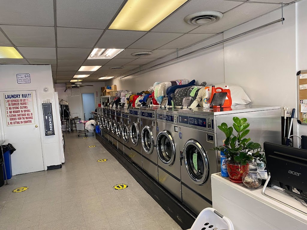 Kus Laundromat | 7833 Springfield Blvd, Queens, NY 11364, USA | Phone: (718) 301-1991