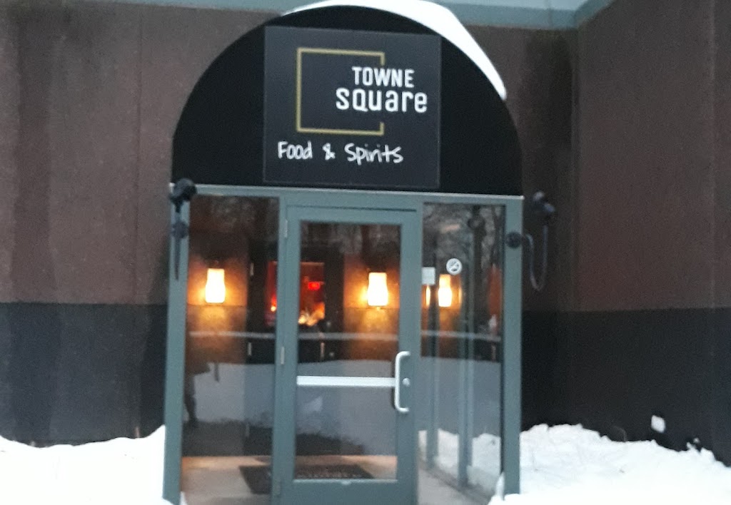 Towne Square Food & Spirits | 1 Towne Square, Southfield, MI 48076, USA | Phone: (248) 262-7922