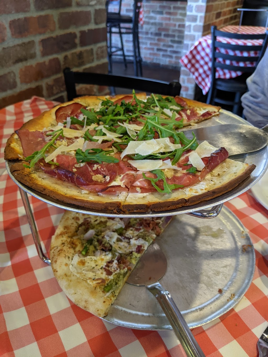 Grimaldis Pizzeria | 1401 William D Tate Ave Ste 100, Grapevine, TX 76051, USA | Phone: (817) 488-4547