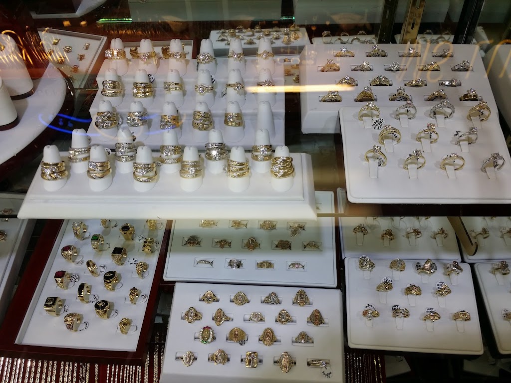 Lus Jewelry | 3909 N Interstate Hwy 35, Austin, TX 78722, USA | Phone: (512) 451-3440