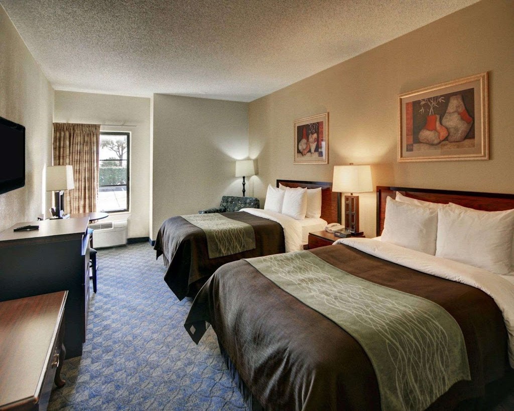 Quality Inn & Suites DFW Airport South | 4940 W Airport Fwy, Irving, TX 75062, USA | Phone: (469) 897-5250