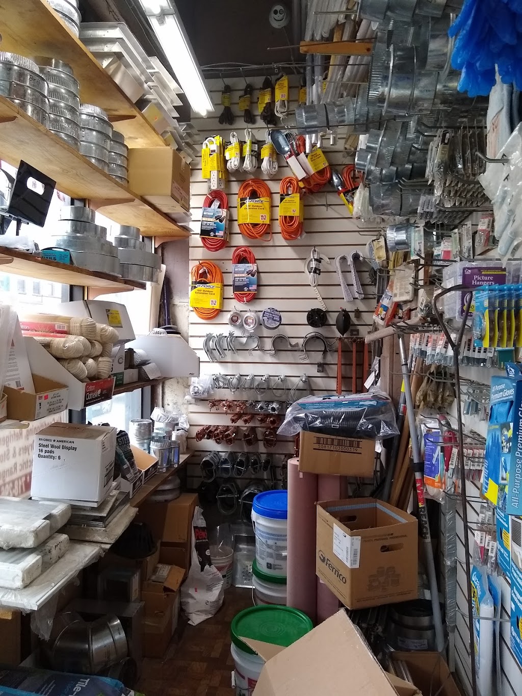 Eddies Plumbing Supplies | 249 Nassau Ave, Brooklyn, NY 11222, USA | Phone: (718) 383-0578