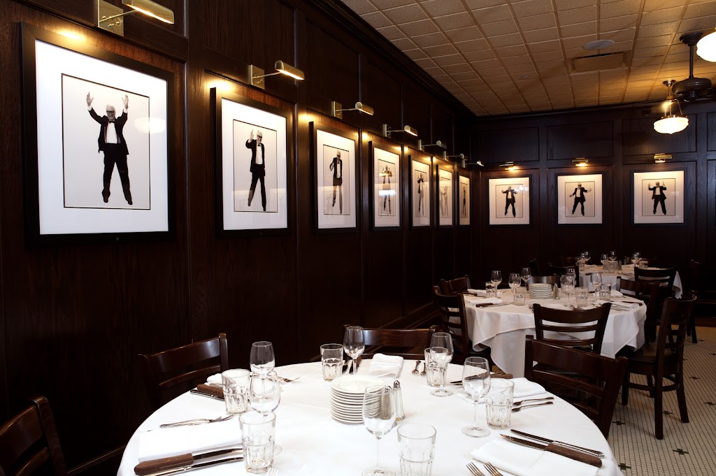 Harry Carays Italian Steakhouse | 70 Yorktown Shopping Center, Lombard, IL 60148, USA | Phone: (630) 953-3400